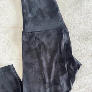 lululemon Super High-Rise Align Leggings 28"